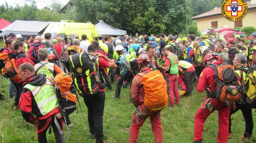 Continuano le ricerche di Iuschra (foto Cnsas)