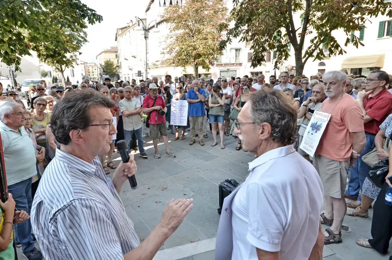 La manifestazione in Largo Formentone