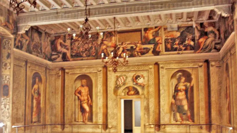 Uno scrigno. Il salone affrescato dal Gambara a Palazzo Avogadro