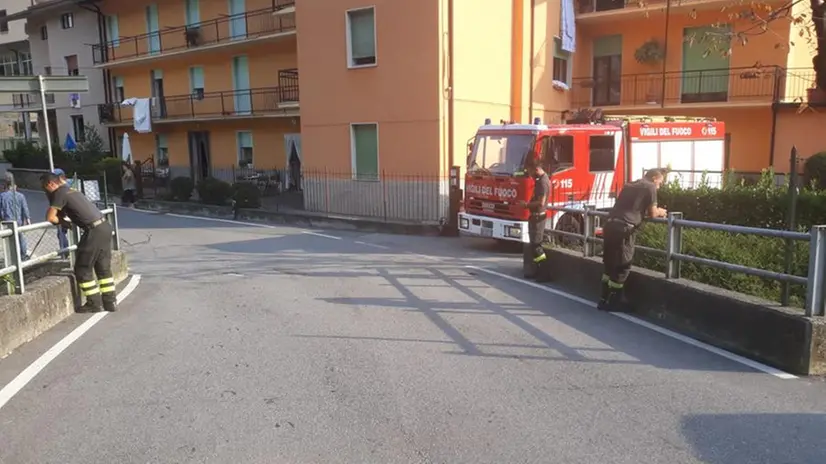 Vigili del fuoco in azione a Lumezzane