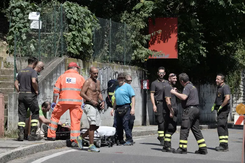 I soccorsi in via Sant'Orsola, a Caionvico