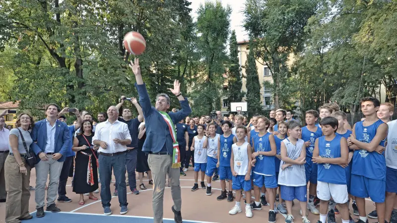 I momenti dell'inaugurazione di ieri a Campo Marte