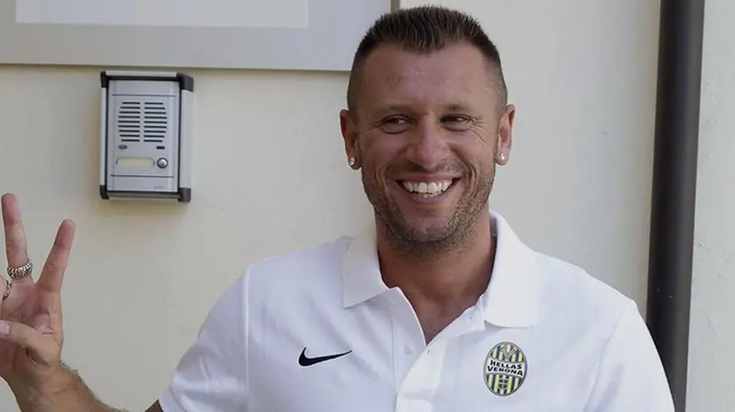 Cassano fino allo scorso anno ha vestito la maglia dell'Hellas Verona