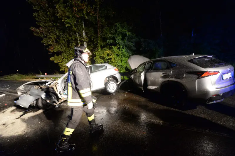 Torbole Casaglia, tragico schianto nella notte