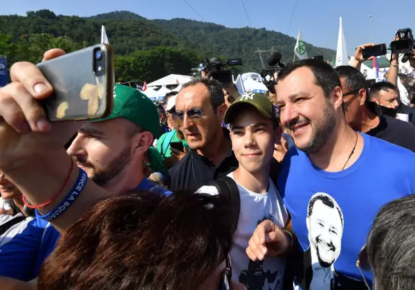 Salvini al raduno di Pontida: arrivo da star