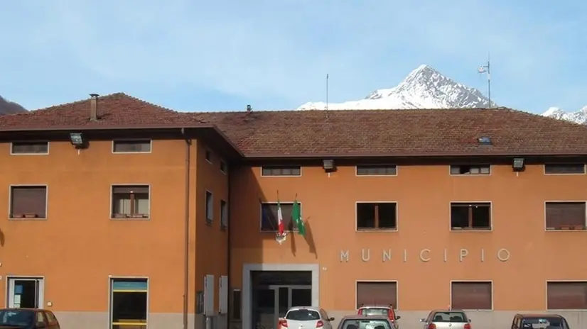 Il municipio di Malonno