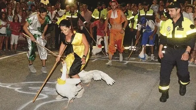 Tradizione. Una passata edizione della corsa dell’oca di Polaveno