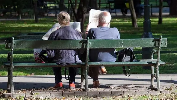 Aumenta l’indice di vecchiaia e l’età media della popolazione