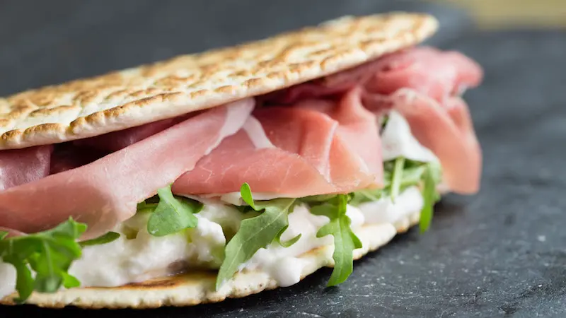 Le piadine sono la specialità più in crescita negli ordini a domicilio in città - Foto di repertorio