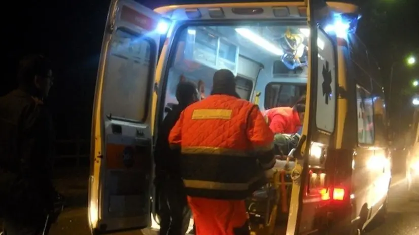 Sul posto anche i soccorritori in ambulanza (foto archivio) - © www.giornaledibrescia.it