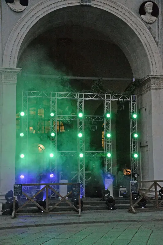 In piazza Loggia presentato il palinsesto natalizio