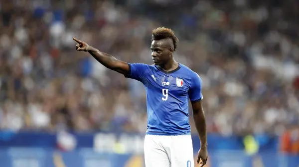 Balotelli all'amichevole con la Francia