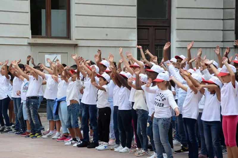 Primo giorno di scuola alla primaria Manzoni