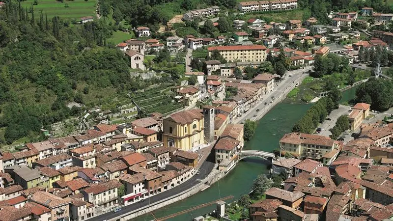 Una veduta di Vobarno attraversato dal Chiese - Foto © www.giornaledibrescia.it