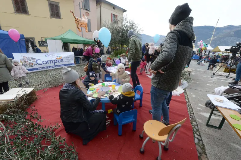 In Piazza con noi a Marone
