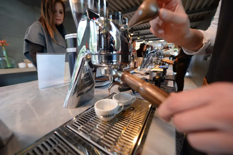 Da Bedussi la nuova macchina per il caffè