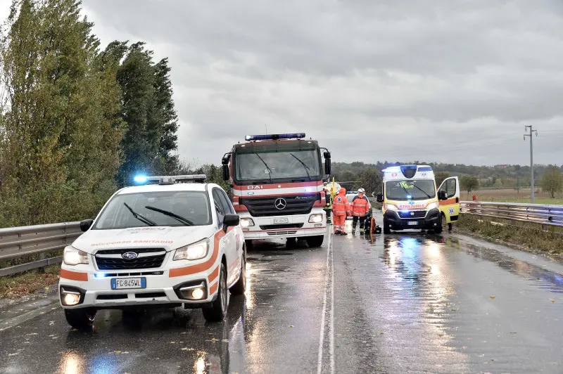 Schianto a Montichiari, traffico in tilt sulla Goitese