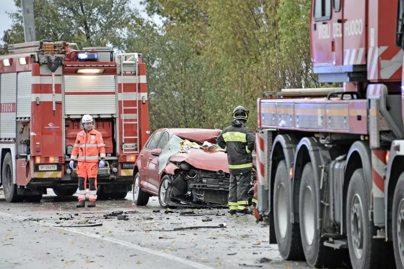 Schianto a Montichiari, traffico in tilt sulla Goitese
