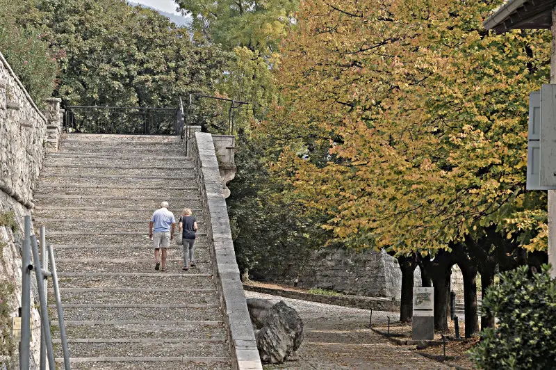 La città si veste d'Autunno -    Foto Pierre Putelli/Neg © www.giornaledibrescia.it