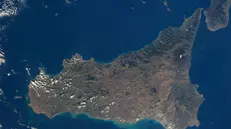 La Sicilia vista dallo spazio - Foto Twitter/Luca Parmitano