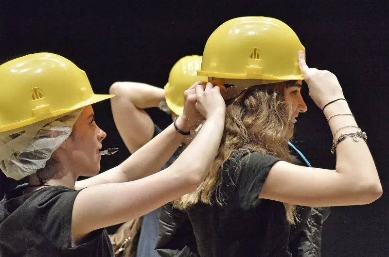 Gli studenti al Teatro Grande