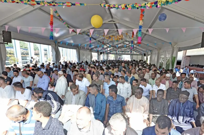 Fine del Ramadan, centro islamico in festa