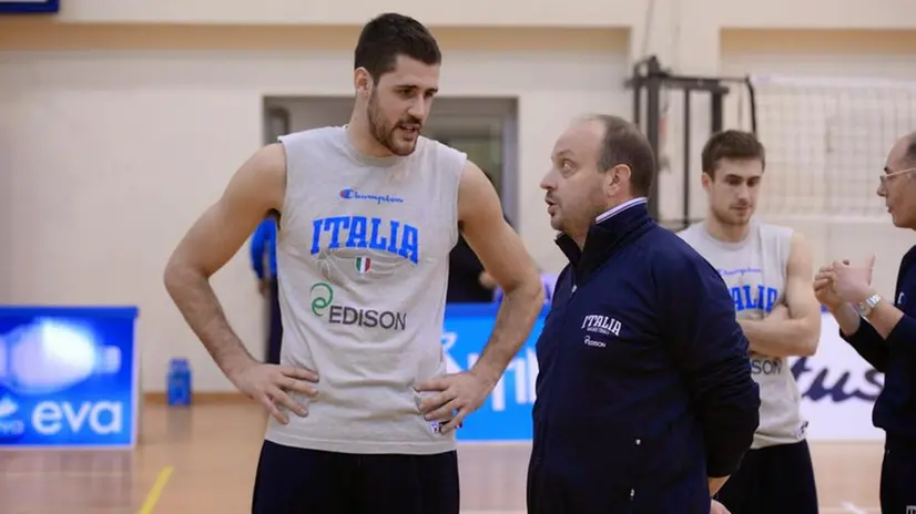 Andrea Zerini con il coach azzurro Capobianco - dal sito www.pallaaspicchi.it