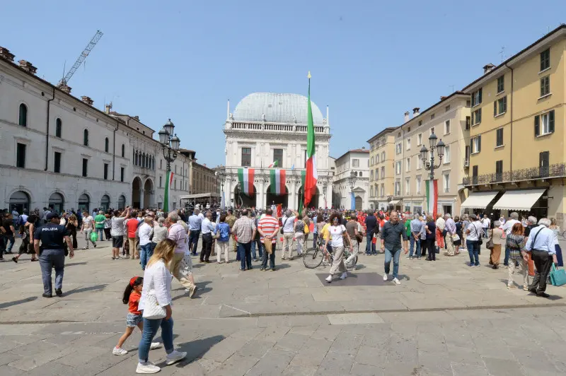 Festa della Repubblica: le celebrazioni in piazza Loggia