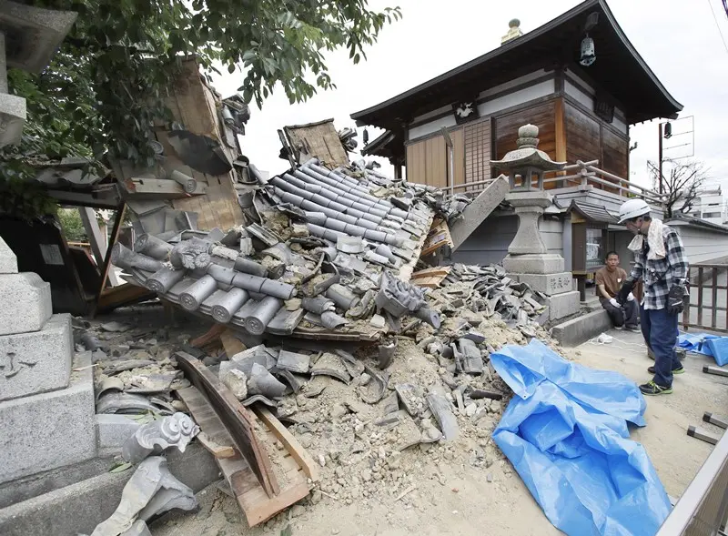 Terremoto a Osaka, morti e feriti