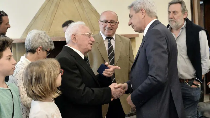 Salvatore Affinito con il prefetto Vardé