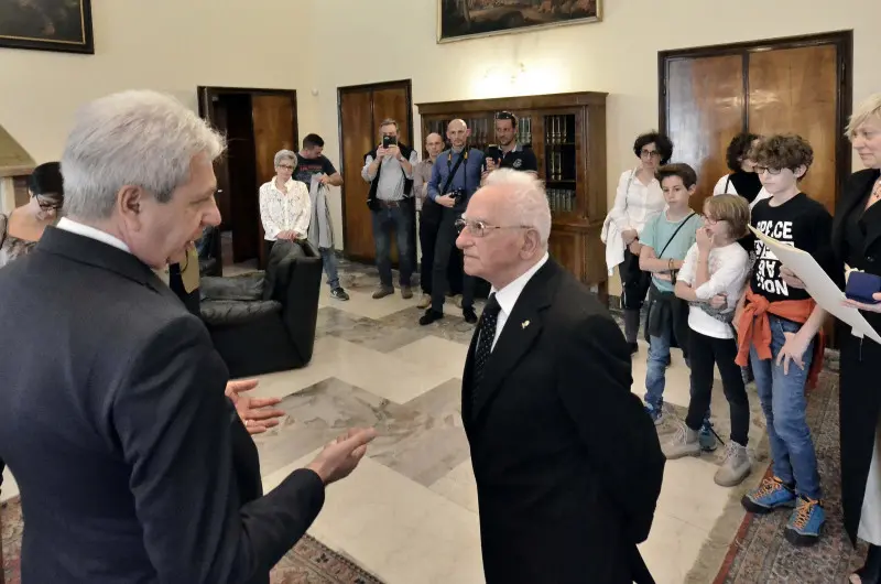 Salvatore Affinito con il prefetto Vardé