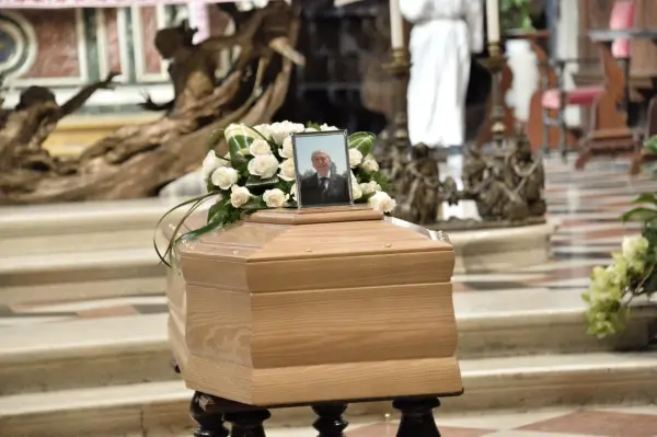 A Manerbio i funerali di Giuseppe Soffiantini