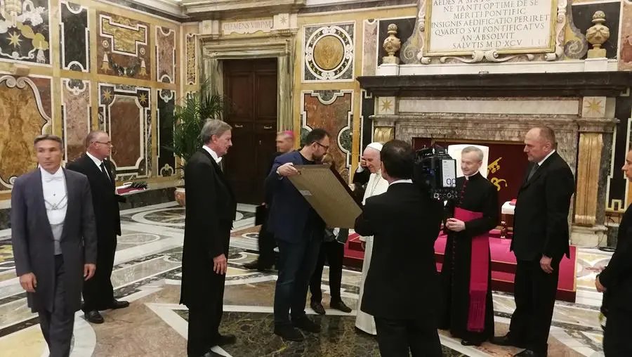 Papa Francesco riceve in udienza privata l'associazione bresciana Una Vira Rara