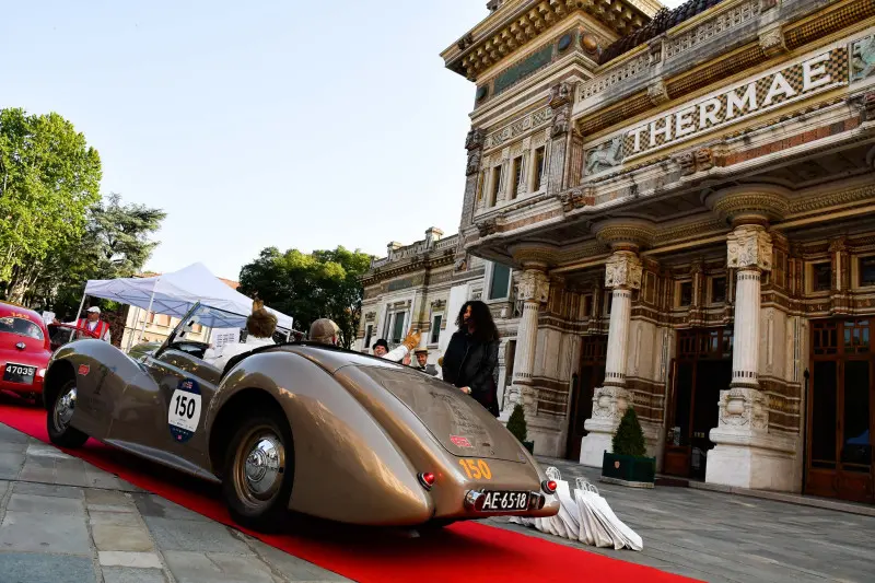 Mille Miglia, anche Salsomaggiore saluta la Freccia Rossa