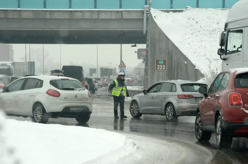 A21 chiusa per neve