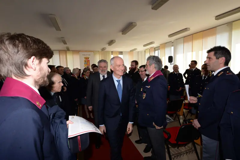 L'intitolazione della aula al 6° piano della Questura a Domenico Prosperi