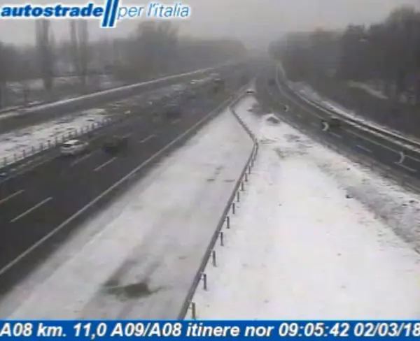 Autostrade chiuse al traffico per maltempo