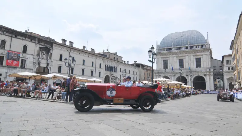 La partenza della Mille Miglia