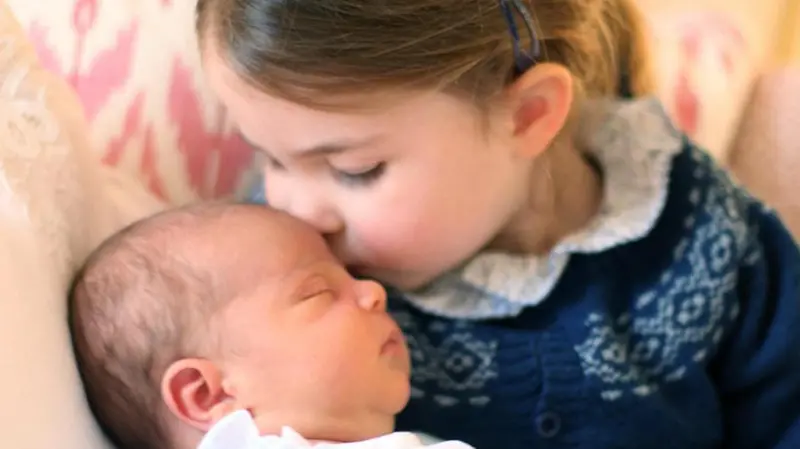 Il principe Louis con la sorellina Charlotte