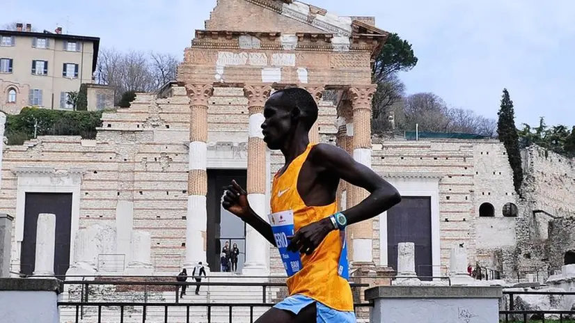 Ruben Keiro il vincitore nel 2016 della Brescia Art Marathon   © Giornale di Brescia