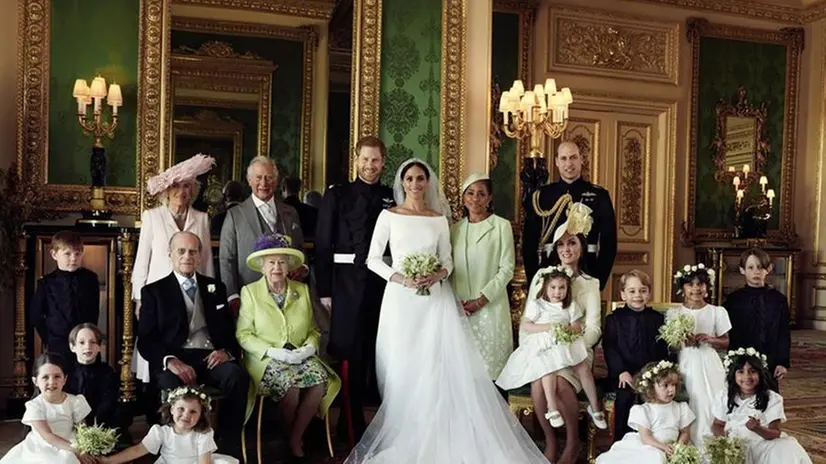 Harry e Meghan, le foto ufficiali delle nozze