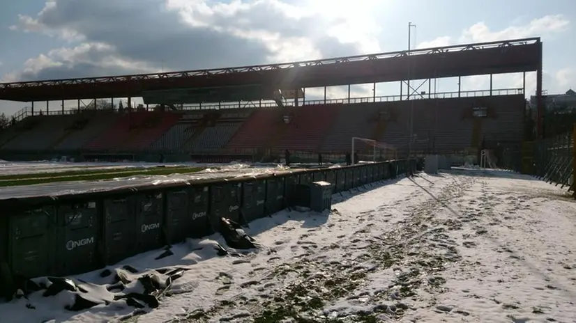 Così si presentava ieri lo stadio di Perugia © www.giornaledibrescia.it