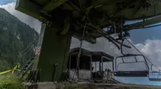 La telecabina degli impianti della Bremboski distrutta da un rogo doloso nel 2016
