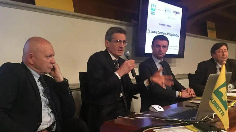 Ieri in Coldiretti. Da sinistra Gino Mainardi, Angelo Baronchelli, Ettore Prandini e Giuseppe Maffei