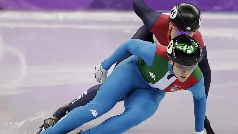 Arianna Fontana in gara alle Olimpiadi invernali di Pyeongchang - Foto Ansa/Ap Julie Jacobson