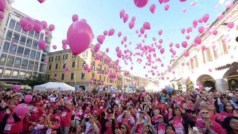 L'edizione 2017 della Race for the cure - Foto Neg © www.giornaledibrescia.it