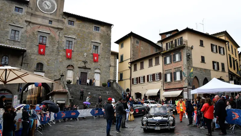 Mille Miglia a Cortona