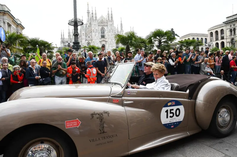 Mille Miglia, Freccia Rossa all'ombra del Duomo