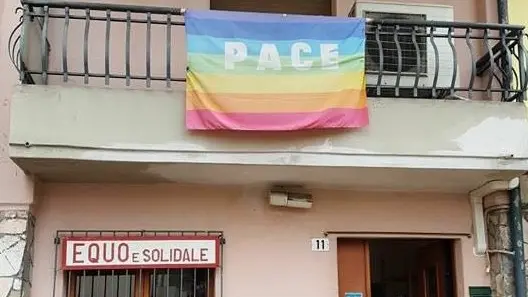 In centro. La vecchia sede in piazza IV Novembre