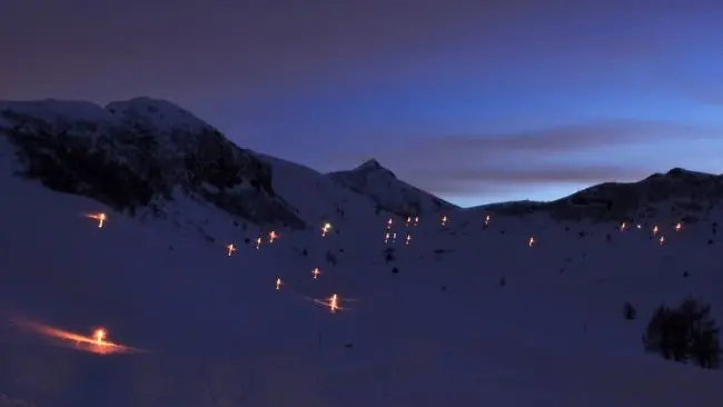 Doppia modalità. Nella magia di neve e fiaccole